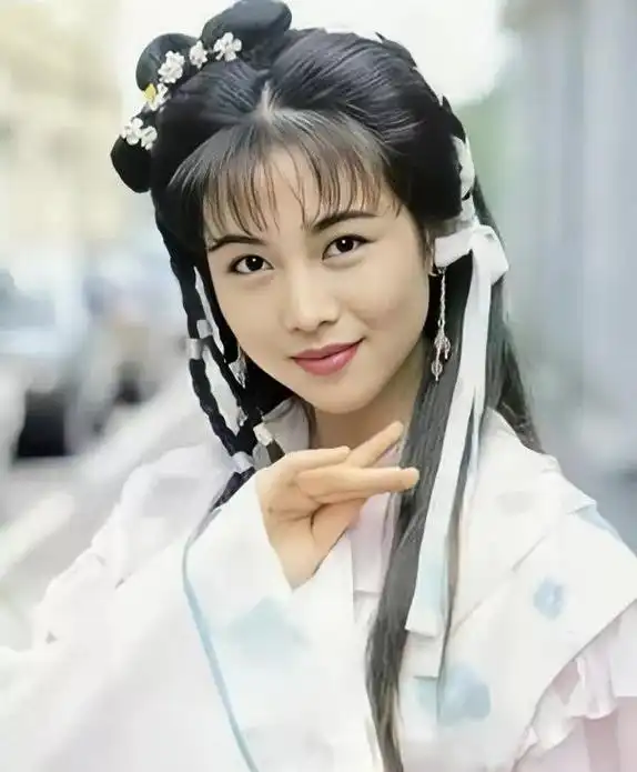 娱记说蔡少芬很可怜在浪姐里出场费垫底,网友:那你把那钱给我吧