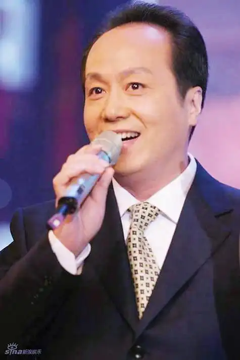 回顾罗京:去世14年,儿子出国,曾经深爱的妻子如今早已有了新归宿