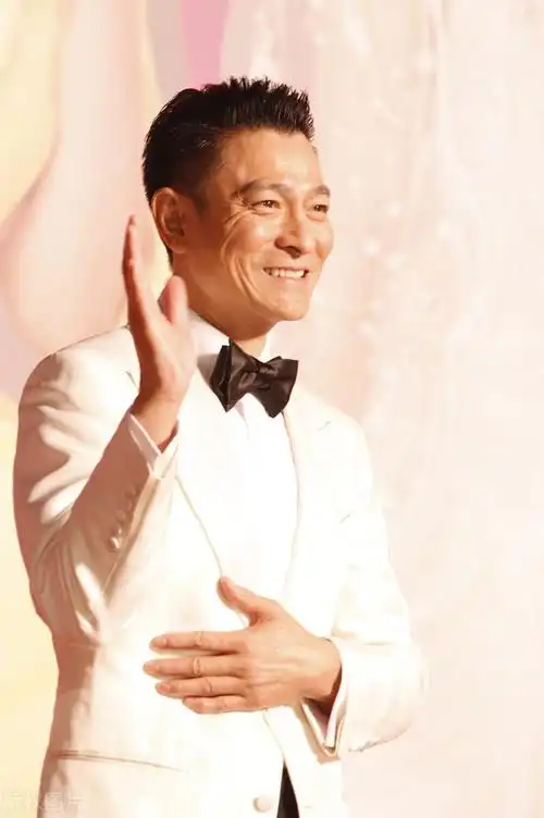 刘德华经典歌曲(盘点刘德华十大经典歌曲)-曲谱室