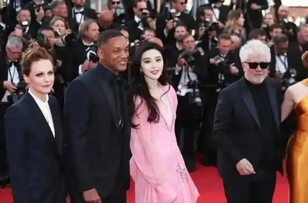 43岁范冰冰闪婚富豪男友其最新状态曝光网友震惊怎么这样了