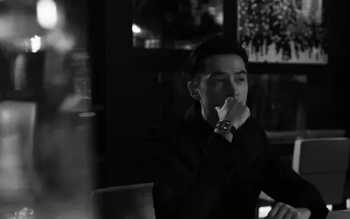 胡歌儒雅魅力写真图片桌面壁纸高清大图预览1920x1200_大陆明星下载