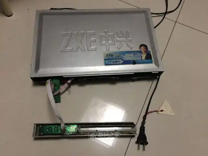 藏满苍老师的中兴dvd拆解