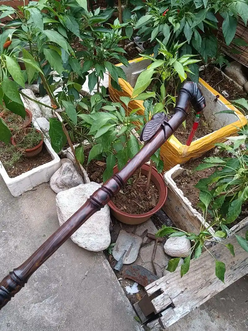 批发拐杖手把耍棍纯手工雕刻尺寸长短可订制价格合理