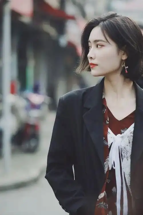 连女生都拒绝不了的酷帅短发又美又飒真是绝了