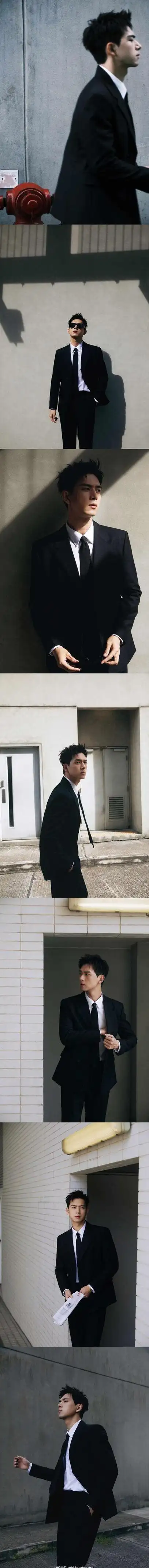 这样的李现,不仅在舞台上闪耀,就连生活中的点滴瞬间,也一样能够光芒