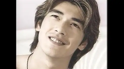 澄清贴!金城武的双眼不稳定变化!