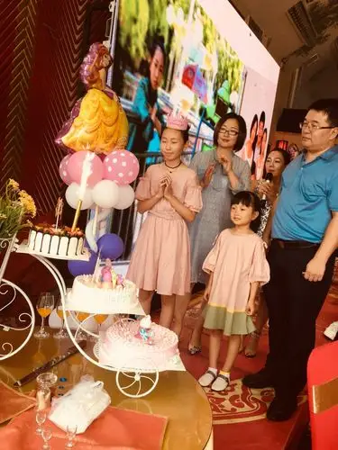 十二岁生日宴会