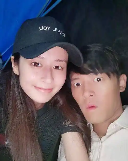 只有在颖儿的账号中,才能够看到付辛博和女儿小月亮的动态,月亮现在