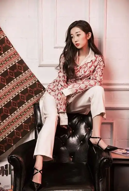 潜心演绎不负热爱  90后"喜剧花旦"陈嘉男尽显多面可能