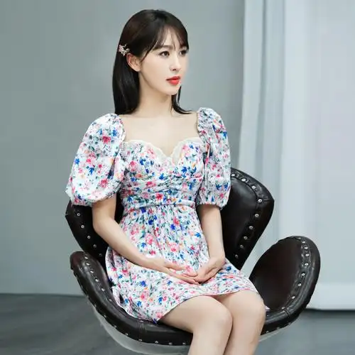 新品李菲儿你的生活好好看同款泡泡袖碎花连衣裙女蕾丝花边桔梗裙