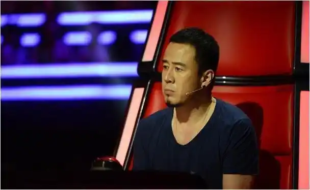 好声音导师现状大揭秘有人半年狂赚46亿有人暴瘦惊人60斤