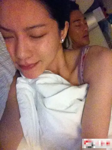 众多女星艳门照大曝光