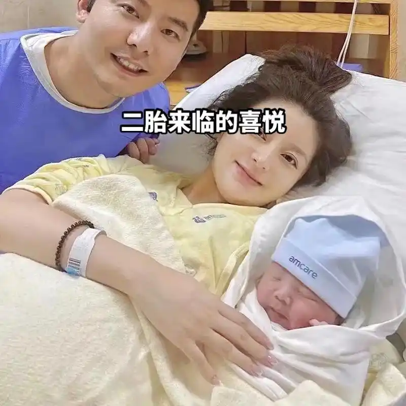 从长第一条纹我哭了一晚上,到长满肚子的绝望,现在