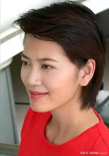 2002年世界杯为阿根廷球员巴蒂哭泣的沈冰为何锒铛入狱