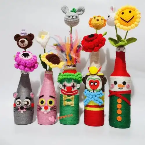 金明小学四七班的同学们也对家里一些用不到的东西进行了废物利用