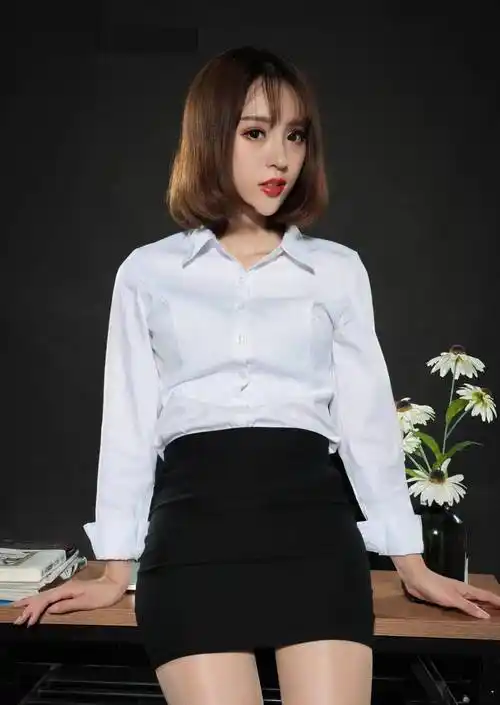 白衬衫搭配黑色短裙,让你打造优雅,时尚,自信的形象_经典_面料_意见