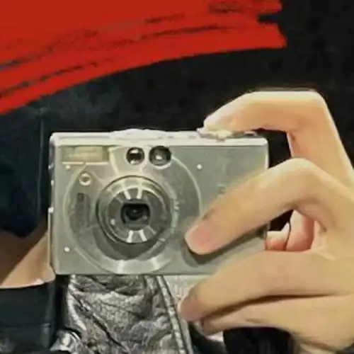 千玺同款相机二代佳能ixusv2