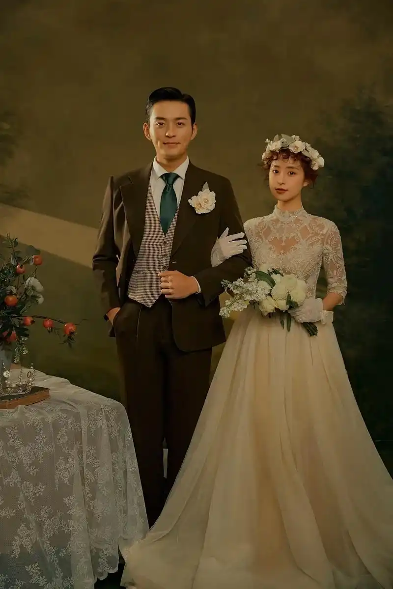 婚纱照风格推荐#卢氏苏恩婚纱摄影 苏恩技术团队新品发布: - 抖音