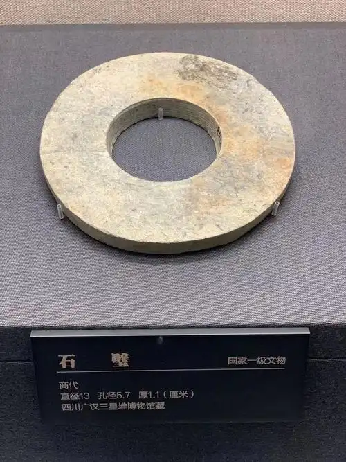 三星堆来到了上海古蜀人与神呈现上大博物馆