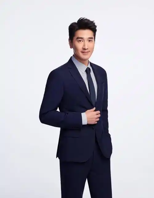 夜华赵又廷与张钧甯秘恋三年无果,为何迎娶大5岁的高圆圆?