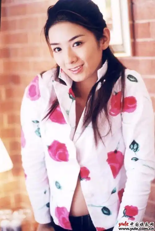 黄奕_明星档案_写真_图片_资料_照片_中国娱乐网