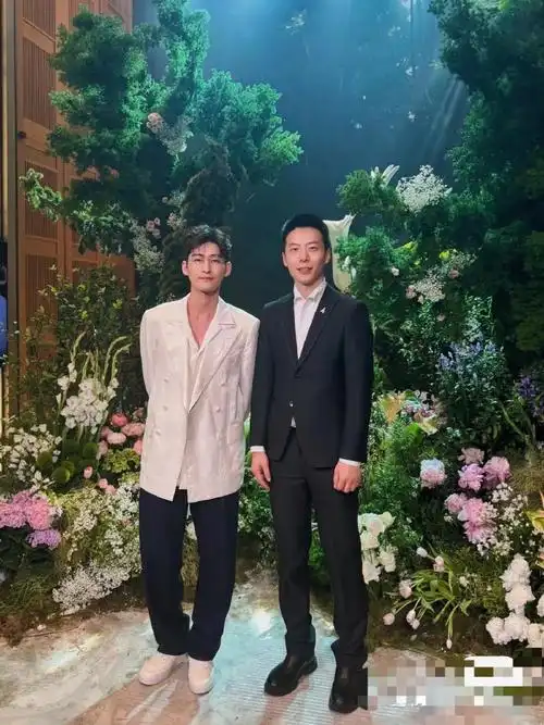 张翰一次开朗换来终生内向##张翰不小心对着刘涛放屁