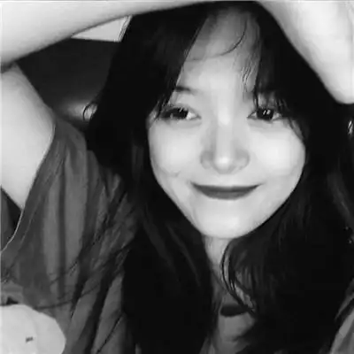 ins风高级感黑白系列女生头像图片