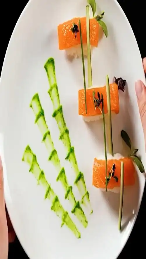 寿司就要这样吃,摆盘造型太讲究了!