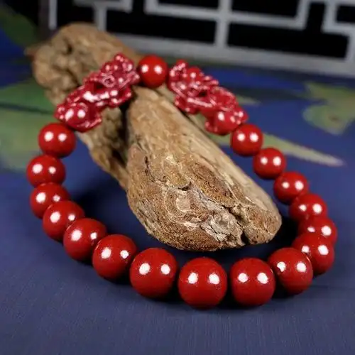 朱砂手串(朱砂手串的功效与作用佩戴禁忌) - 冠木百科