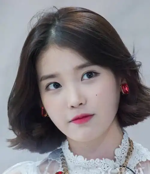 大脸颜值低?这5款发型,适合圆脸,大脸妹子的专属,还减龄!