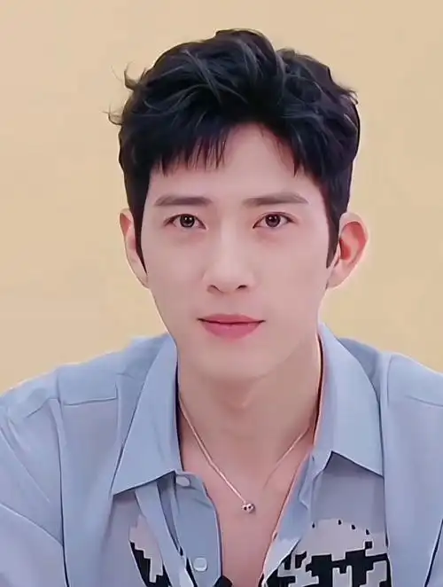 来让我看看井柏然这个眼神谁受得了呀