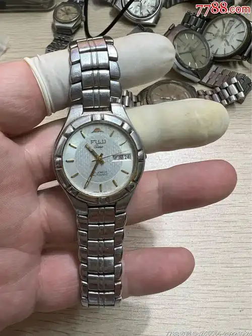 富士男款手表_价格25元【茅庐高人】_第1张