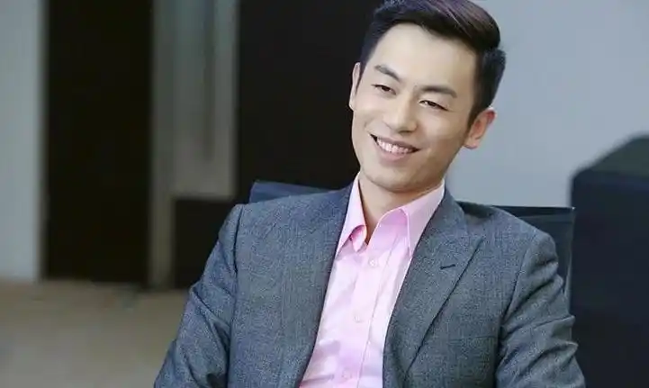 娱乐圈中的世态炎凉,一个生日,在39岁朱亚文身上体现得淋漓尽致