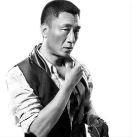 孙红雷年轻时就是街头混混,阴差阳错进入演艺圈