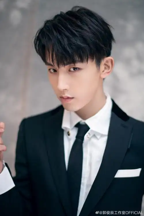 郭俊辰 - 堆糖,美图壁纸兴趣社区