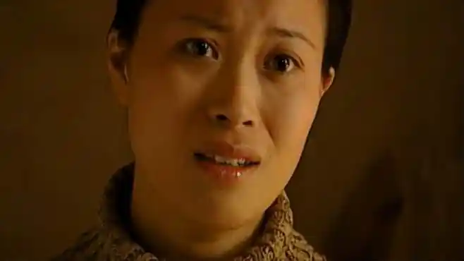 危情实录:丈夫偷吃要离婚,妻子一番话,丈夫听后惭愧后悔-影视综视频