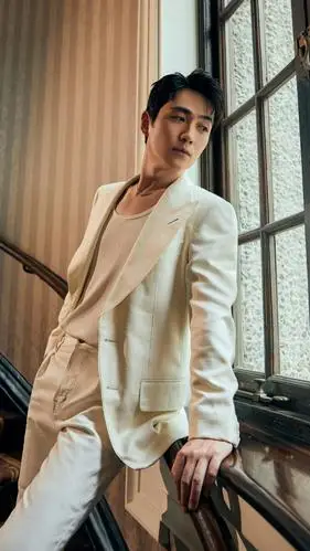 演员朱一龙,成熟稳重,低调内敛,来看帅照