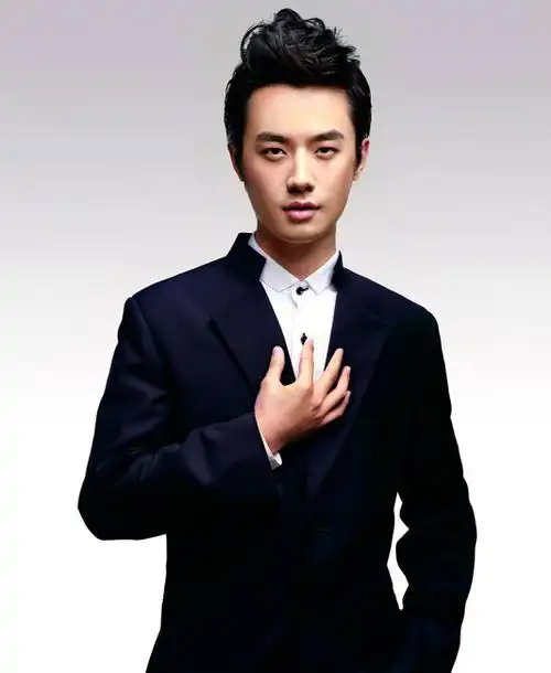 歌手赵越做客民歌唱中国献礼中秋国庆