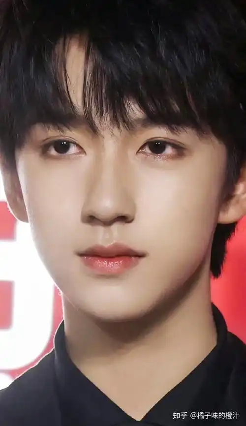 贺峻霖和他勾人不自知的桃花眼 - 知乎