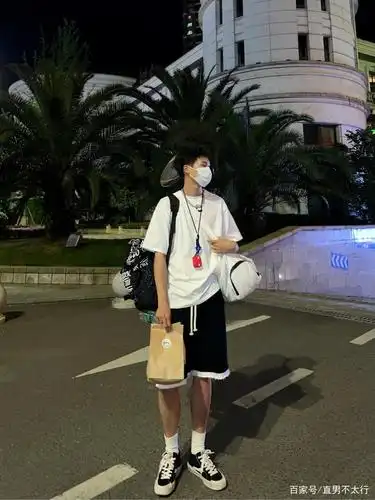 你们都喜欢男高中生去了,那我们大一新生可怎么办呢?