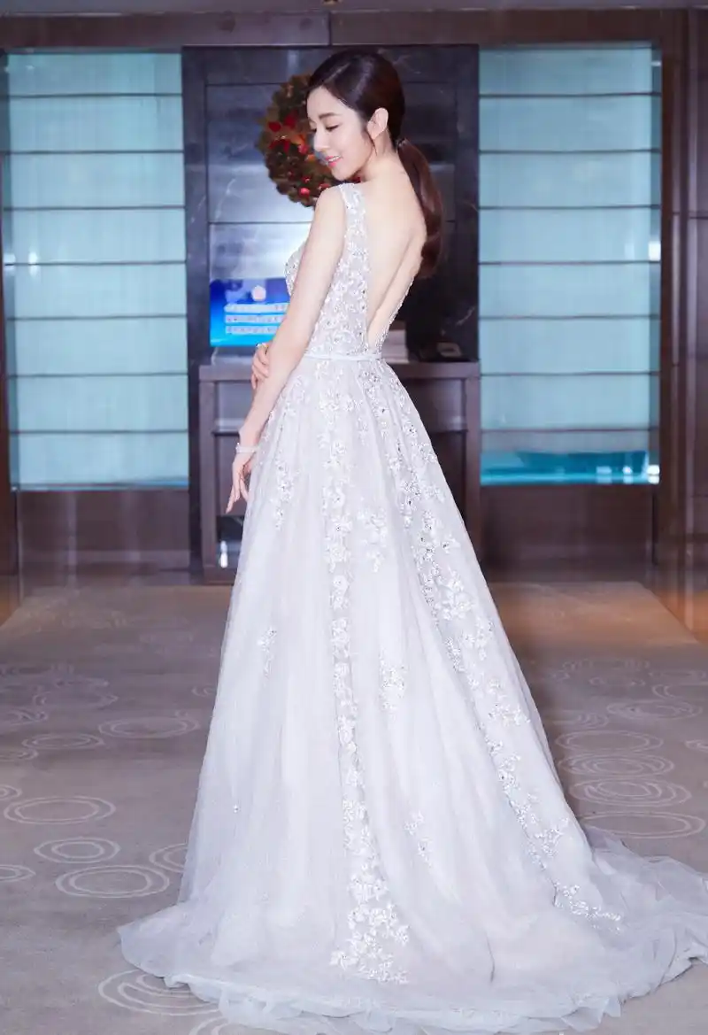 王晓晨2017国剧盛典高清唯美图片