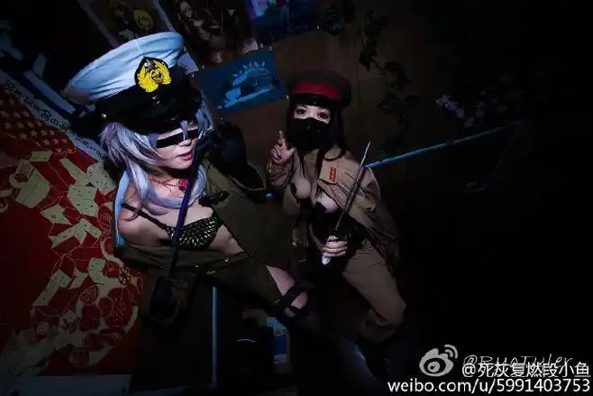 陆军八嘎赤根京,和不知道谁扮演的海军马鹿.