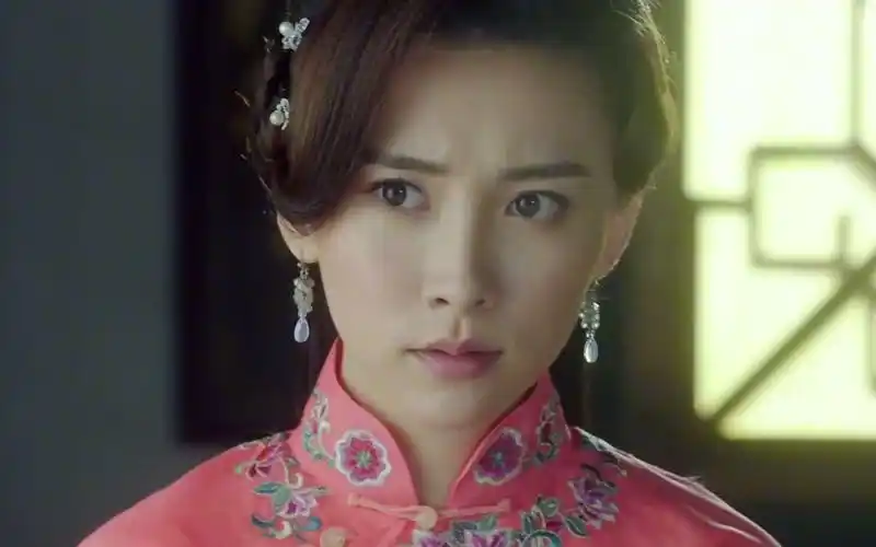 怒海红尘:彩儿被鬼子召见,下一秒沦为她的猎物,后悔也来不及