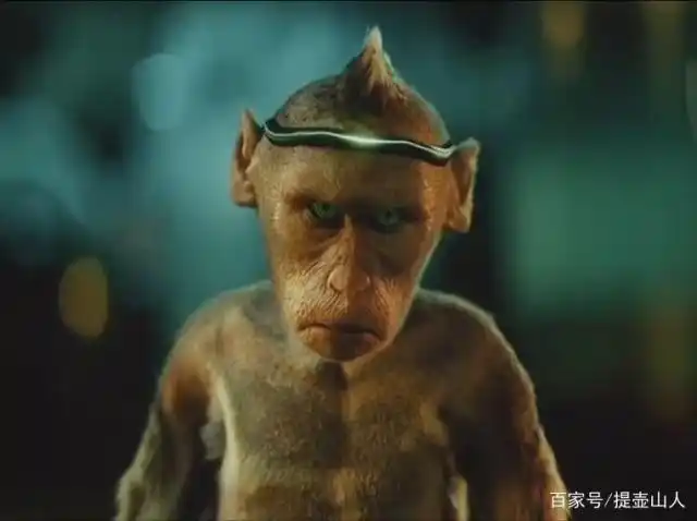 宁浩神作《疯狂的外星人》是怎么拿美国人当猴耍的