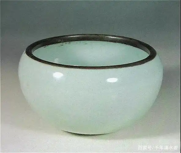 南宋官窑瓷器欣赏(台北故宫藏)