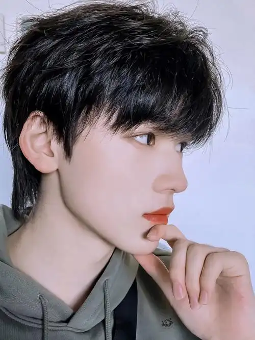 宋亚轩好优越的一张脸67