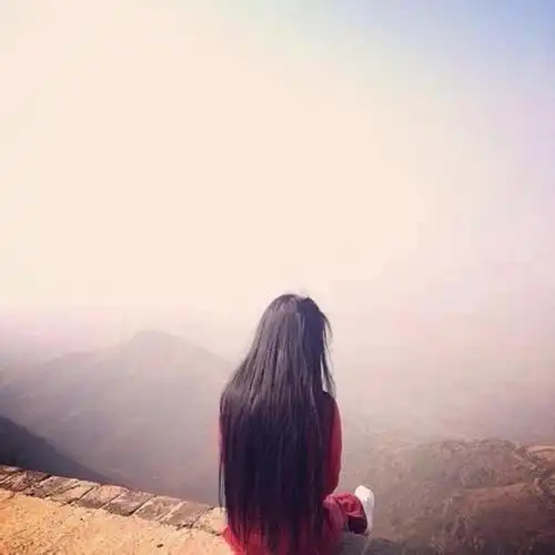 头像→_→ z z女背影风景