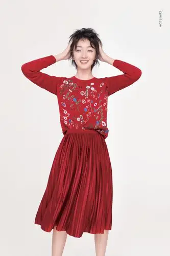 资讯|新年,认识"新"女性 esprit 携手周冬雨从"新"出发,释放耀眼魅力