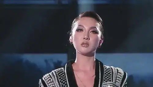 王金金霸气献唱itsmylife高亢磁嗓玩的就是心跳