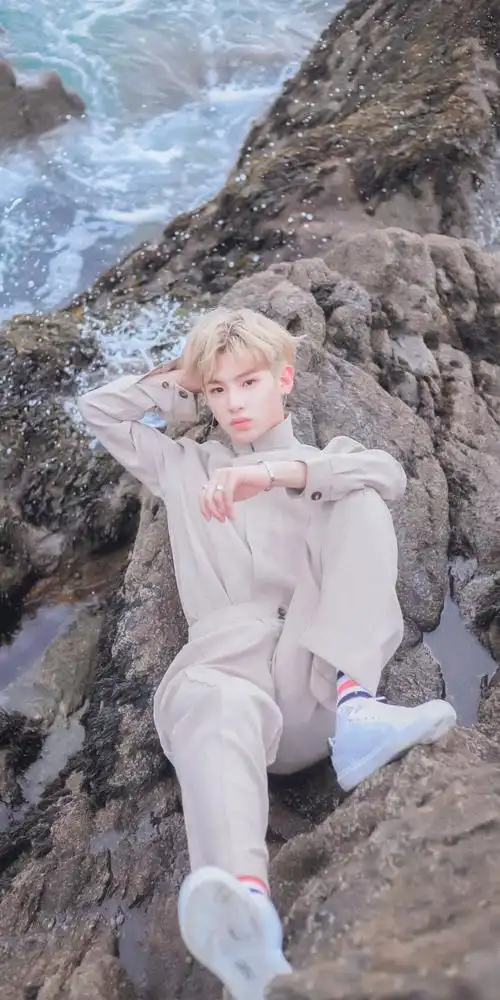 黄明昊justin高清壁纸无水印自修 | 他女朋友才可以赞#黄明昊